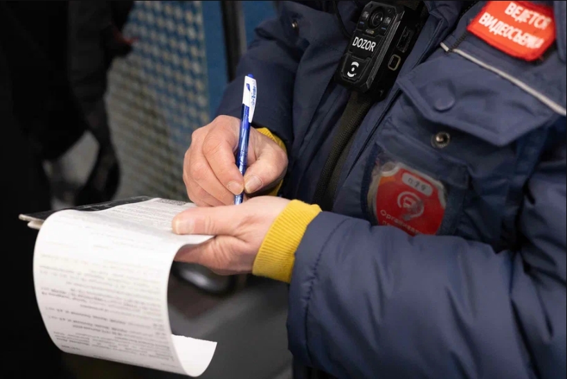 на 15 процентов сократилось число штрафов за безбилетный проезд по сравнению с аналогичным периодом прошлого года. Фото: пресс-служба ГКУ «Организатор перевозок»